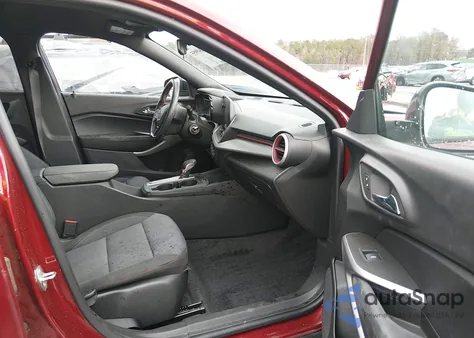 2024 Chevrolet Trax Fwd 1Rs из США, поврежденный, VIN KL77LGE23RC018641